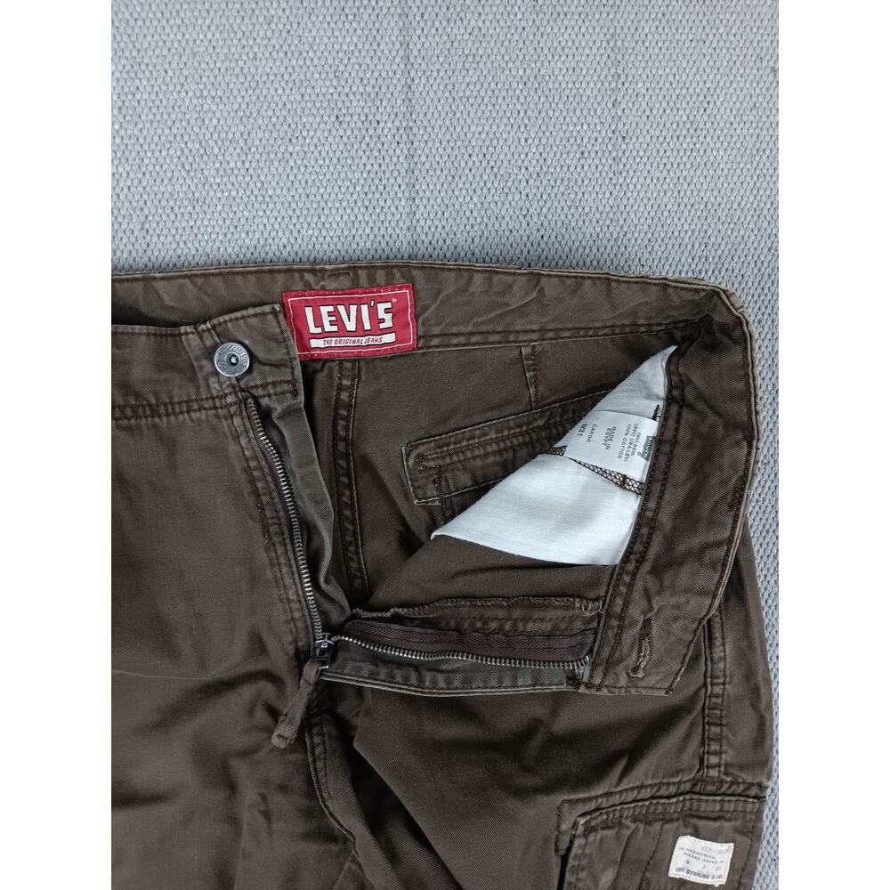 Levi's‎ Cargo Short's Men's 31X10 Dark Army Green Outdoor Summer Casual Hiking - Picture 3 of 13